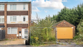 Land for sale in Windsor photo